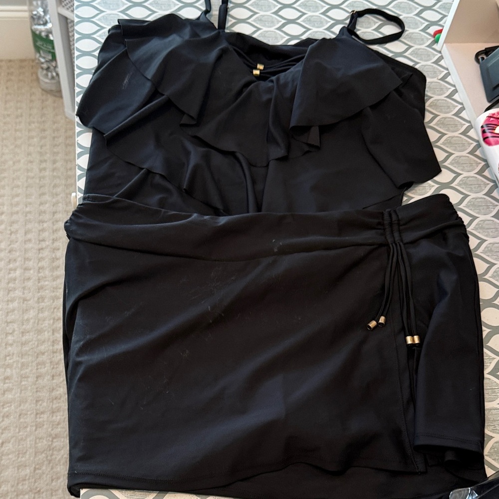 Elegant Black Ruffled Dress